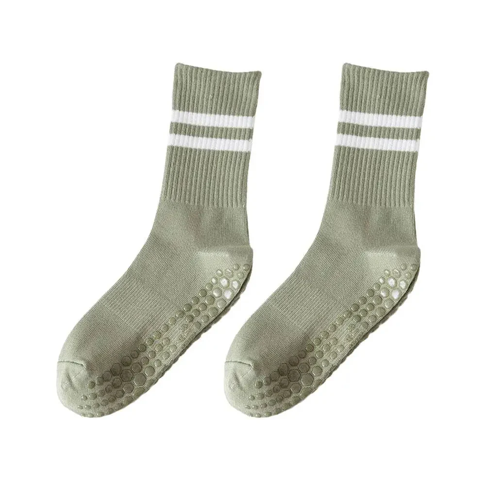 Anti-slip Mid-Tube Sports Socks for Fitness and Yoga - GripFit (Buy 1 Get 1 Free) - Image 13