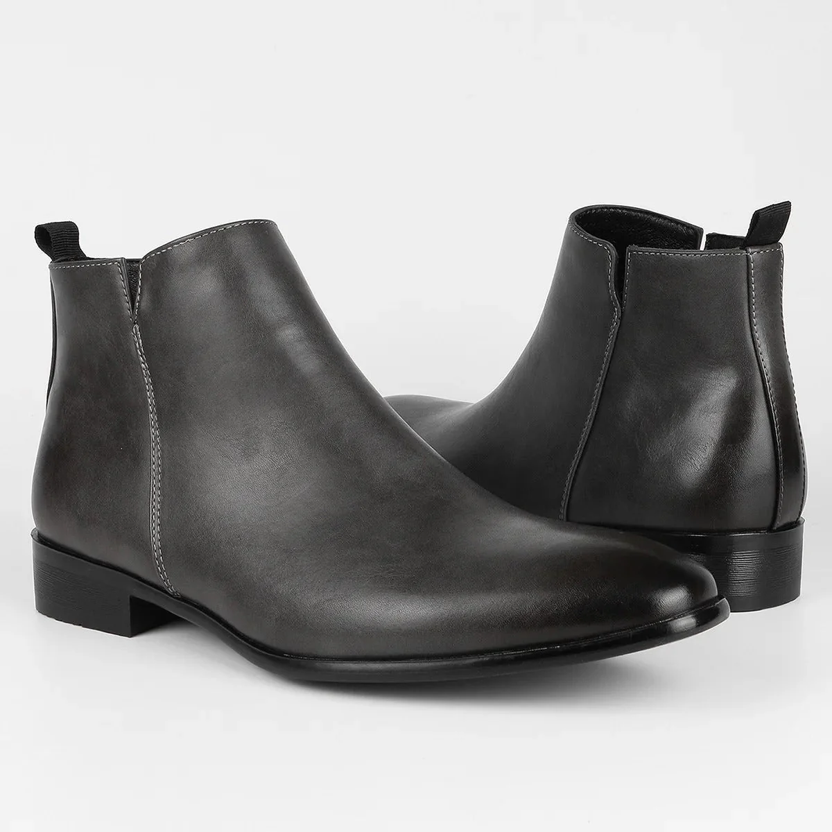 Classic Retro Leather Men's Boots - Lars - Image 4