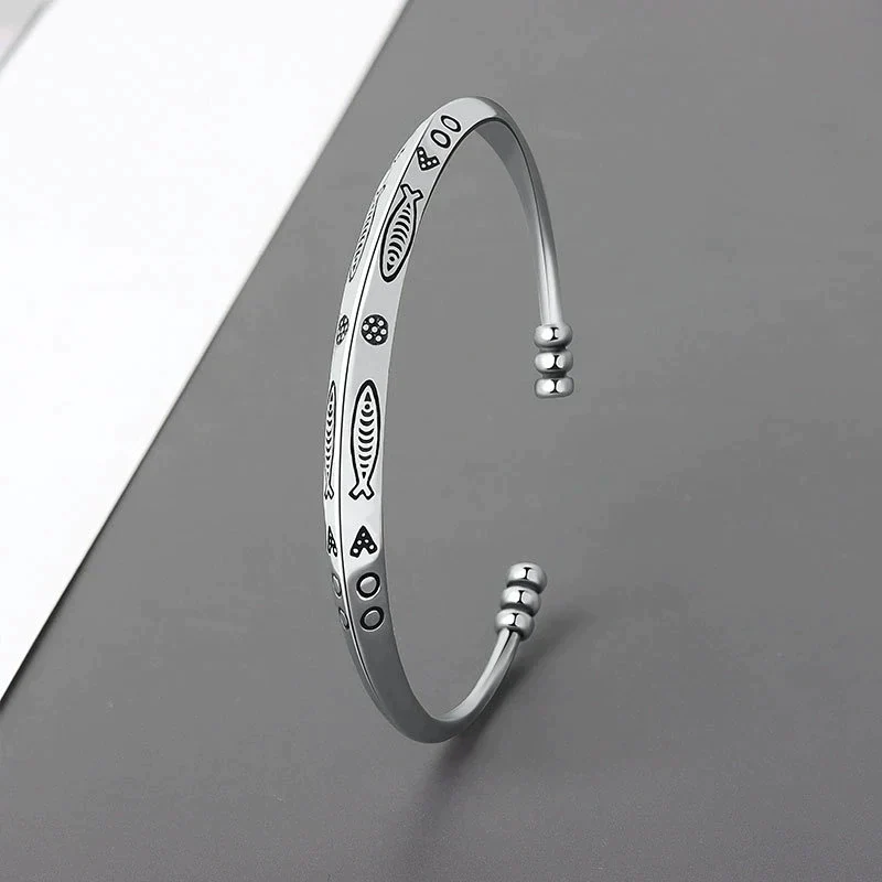 Elegant Prosperity Koi Fish Bracelet - Image 2