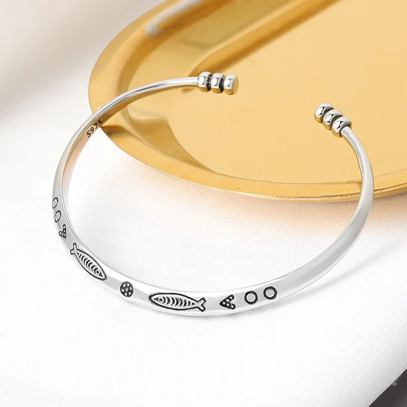 Elegant Prosperity Koi Fish Bracelet - Image 6