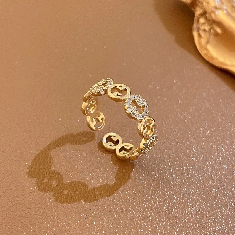 Elegant Statement Ring | Modern Design | Temperament Vogue Jewellery - Image 3