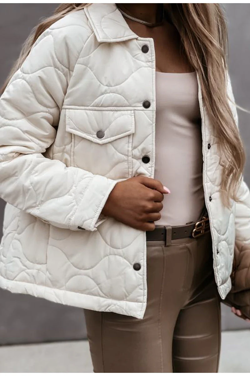 Elegant Women's Coat | Stylish and Warm - Image 4