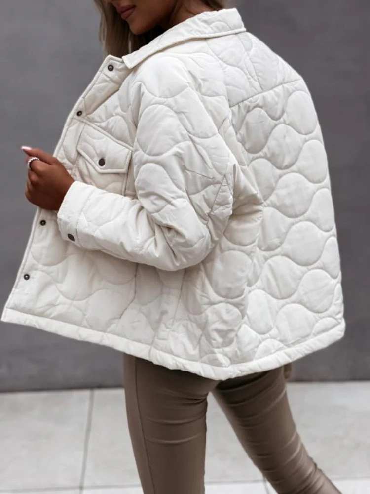 Elegant Women's Coat | Stylish and Warm - Image 5