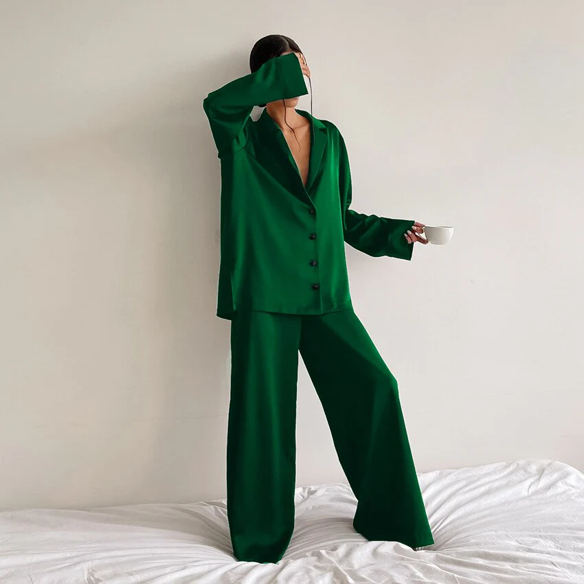 FrenchinsPyjama | Soft & Stylish Pajama Set for Women - Image 2