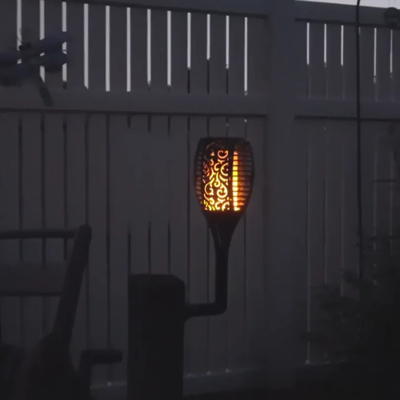 Garden Torches LED Lighting - SolarFlame - Image 3