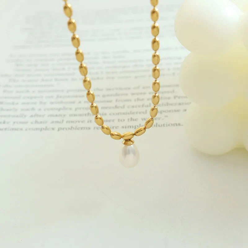 Gold Pearl Necklace | Elegant Beaded Jewellery - Image 3