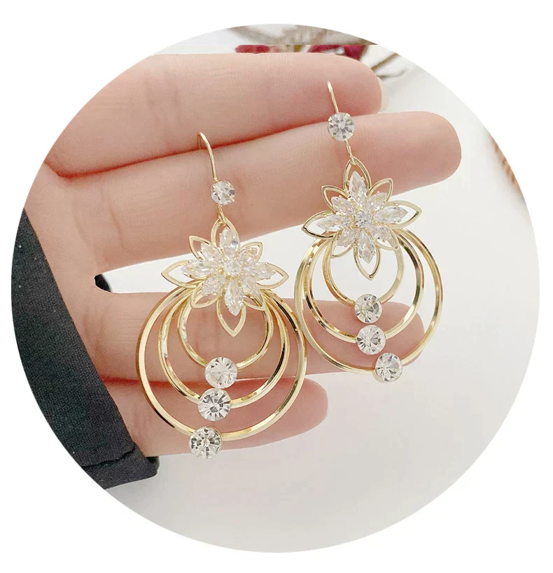 Golden Hoop Earrings | Luxurious Jewellery