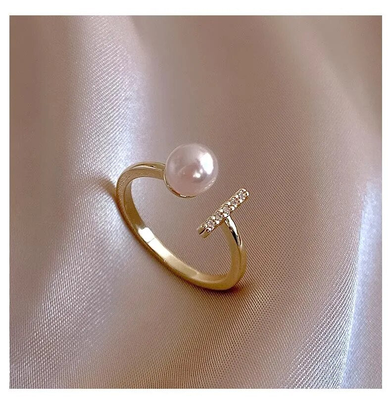 Gothic Open T-Shaped Pearl Ring | Adjustable Design - Image 2