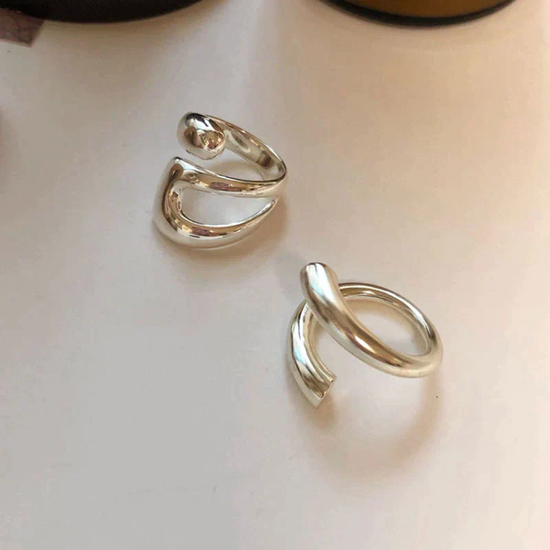 Minimalist Ring Set | Stackable Rings | Elegant Accessories - Image 2