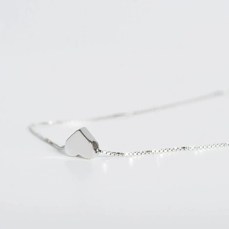Minimalist Smooth Heart Necklace - Image 3