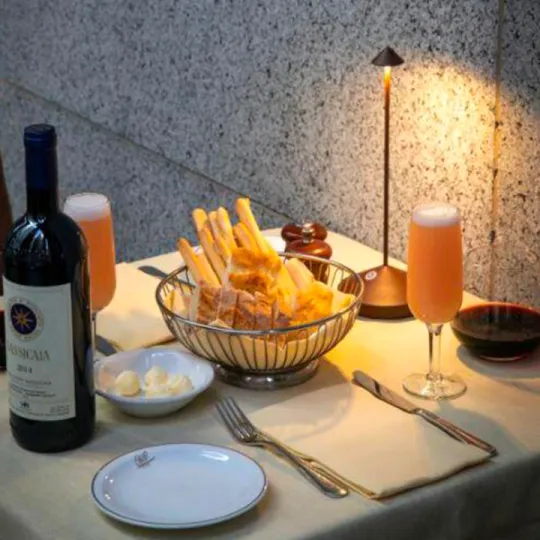 Modern LED Table Lamp - CalmLight - Image 9