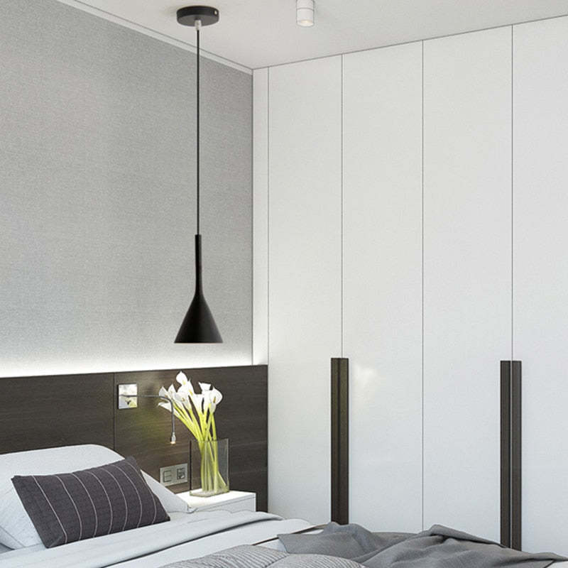 Modern Triangular Pendant Light - Trionda - Image 6