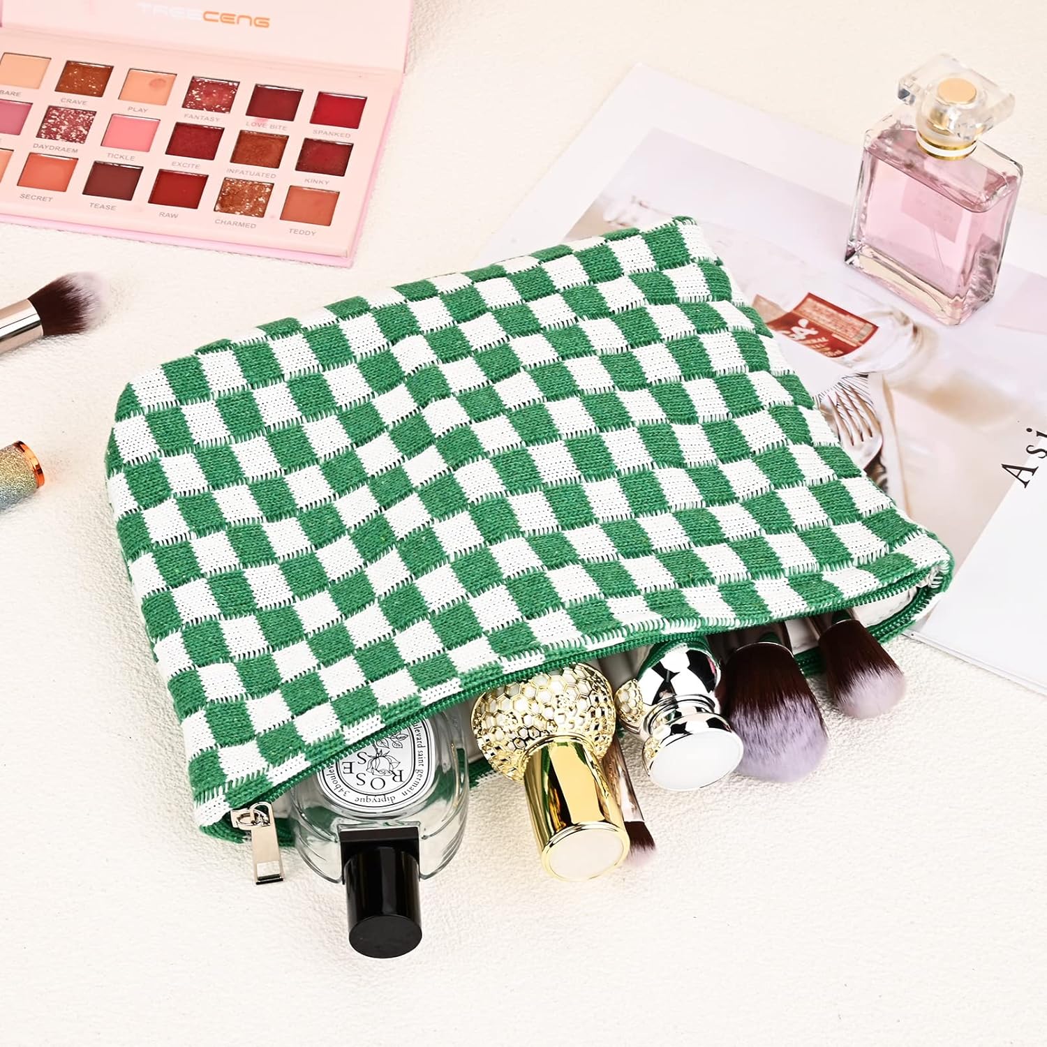 Must-Have Checked Make-up Bag Set - Image 25