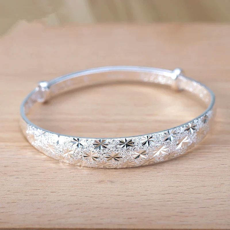 Radiant Star Armband | Elegant Jewellery for Women - Image 3