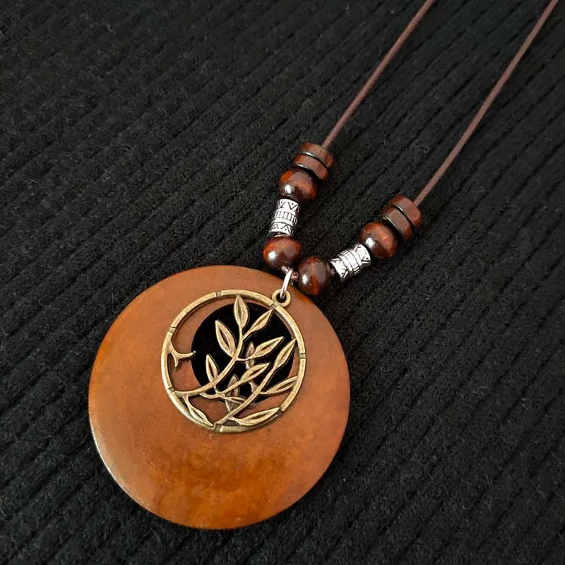 Retro Round Wooden Necklace | Unique Boho Style Jewellery - Image 7