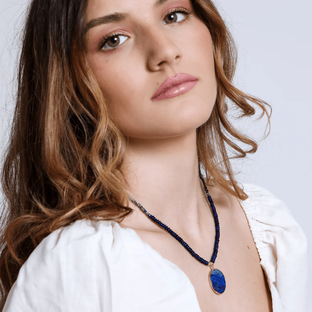 Round Lapis Necklace - Astrid - Image 4