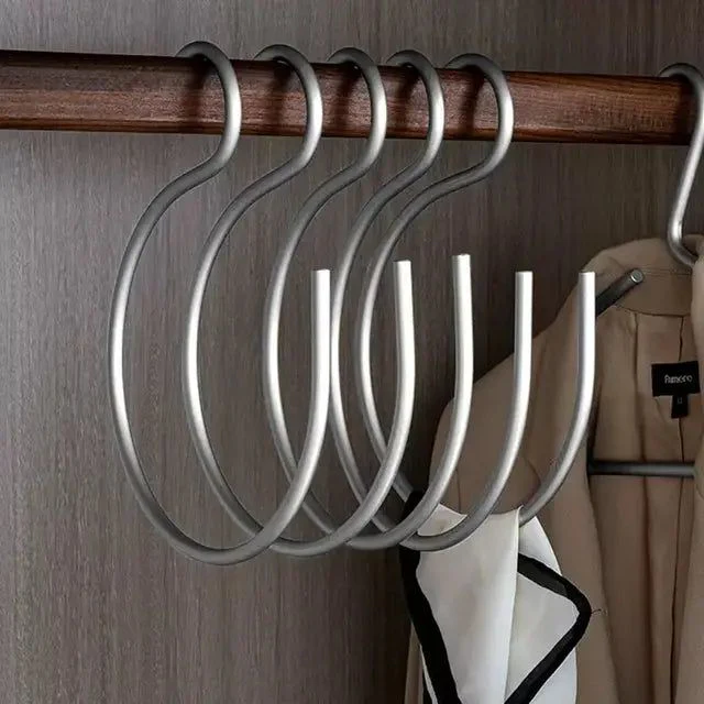 S-shaped Clothes Hangers - FormaS - Image 3