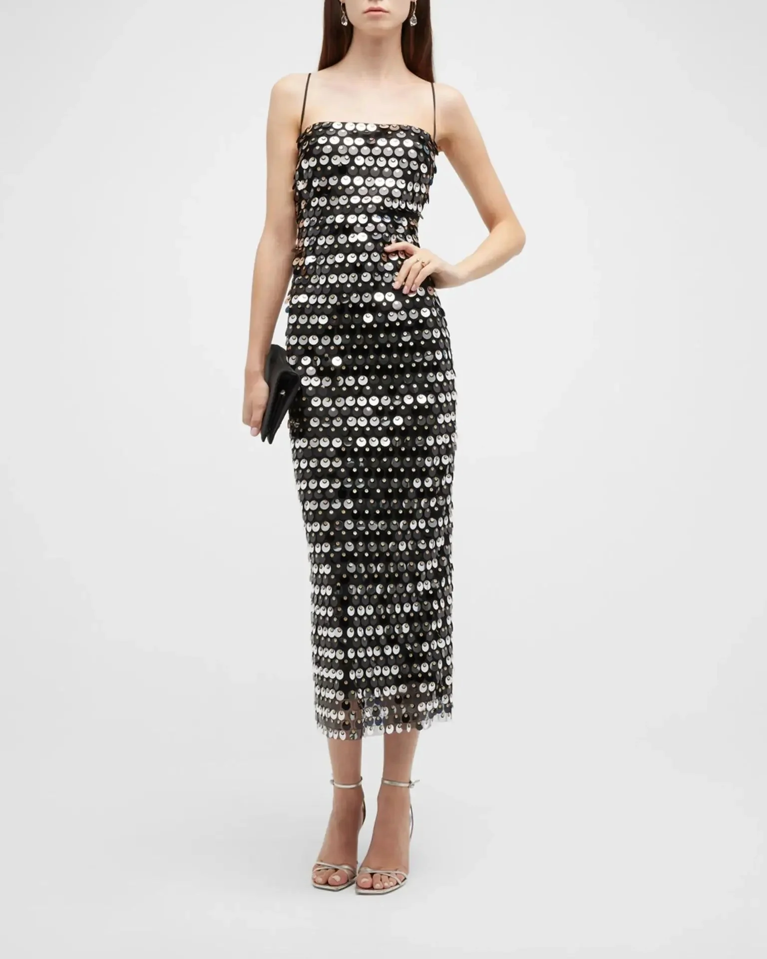 Sequin dress for a Sparkling Evening Look - Amira - Image 10