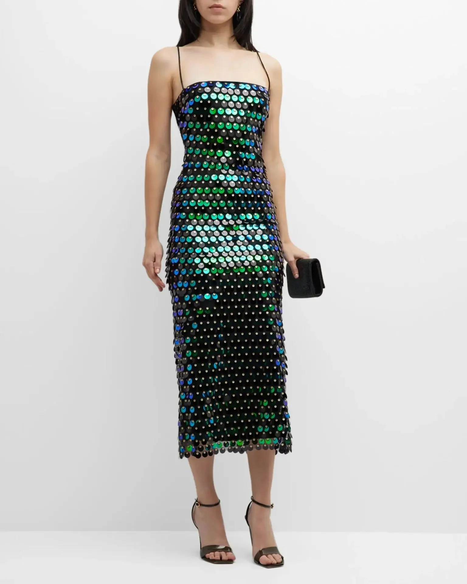 Sequin dress for a Sparkling Evening Look - Amira - Image 4