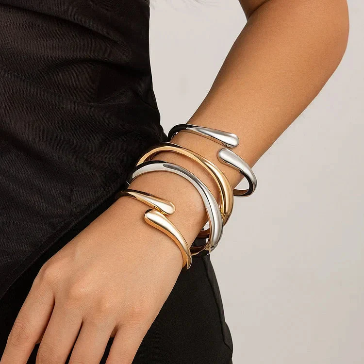 Shiny Cross Bracelet - Celina - Image 2