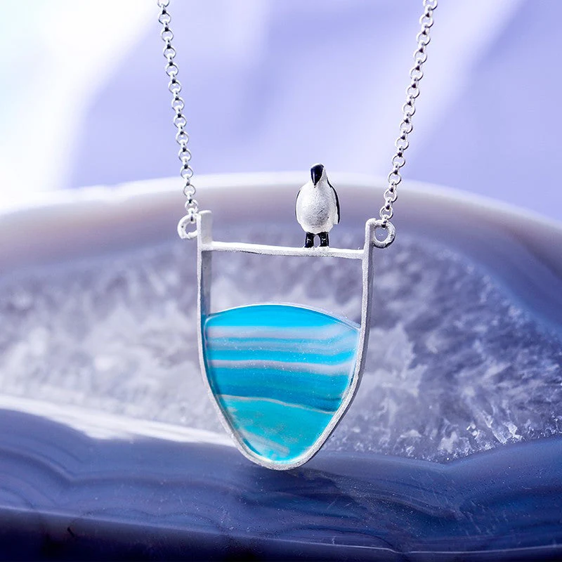 Silver Agate Pendant Necklace | Elegant Women's Jewellery - Image 3