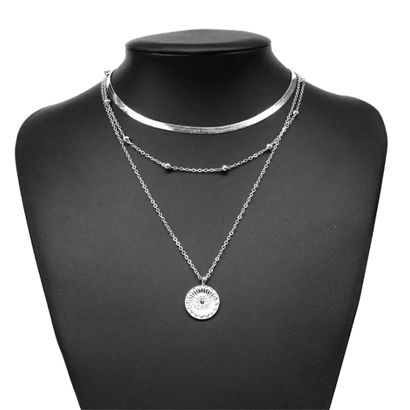 SILVER TRIPLE CHAIN NECKLACE - Image 4