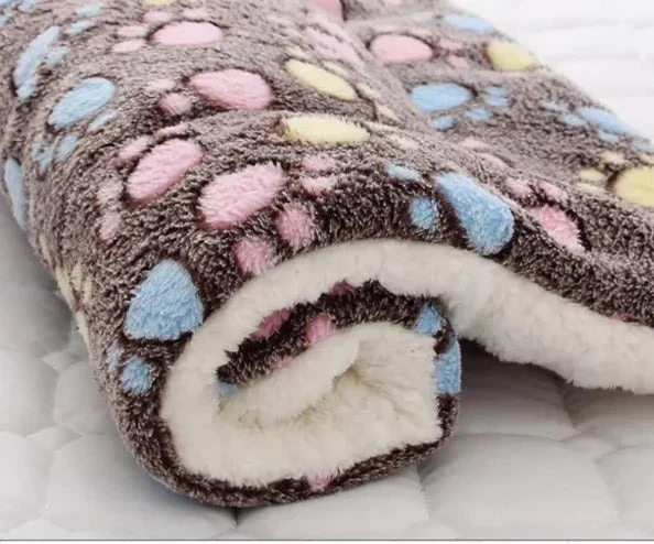 SnuggleSoft Warm Cat Blanket - Image 4