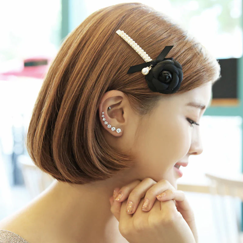 Sparkling Dangle Earrings - Image 9