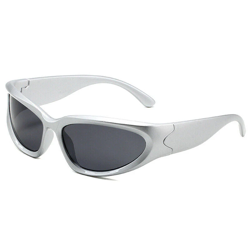 Sporty Luxury Sunglasses – Retro Charm with UV Protection