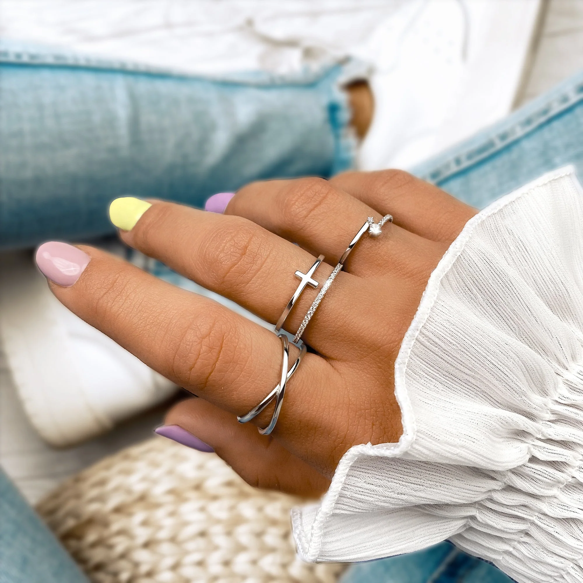Stylish Double Cross Ring - Celeste - Image 2