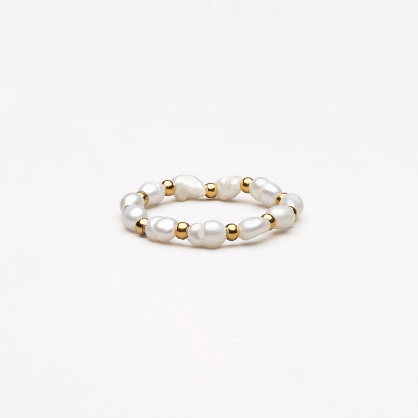 Stylish Ring for Ladies - Isle