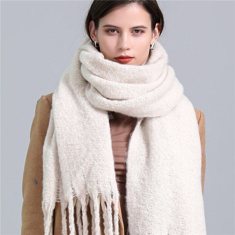 Trendy Checked Women's Scarf - Elira - Image 7