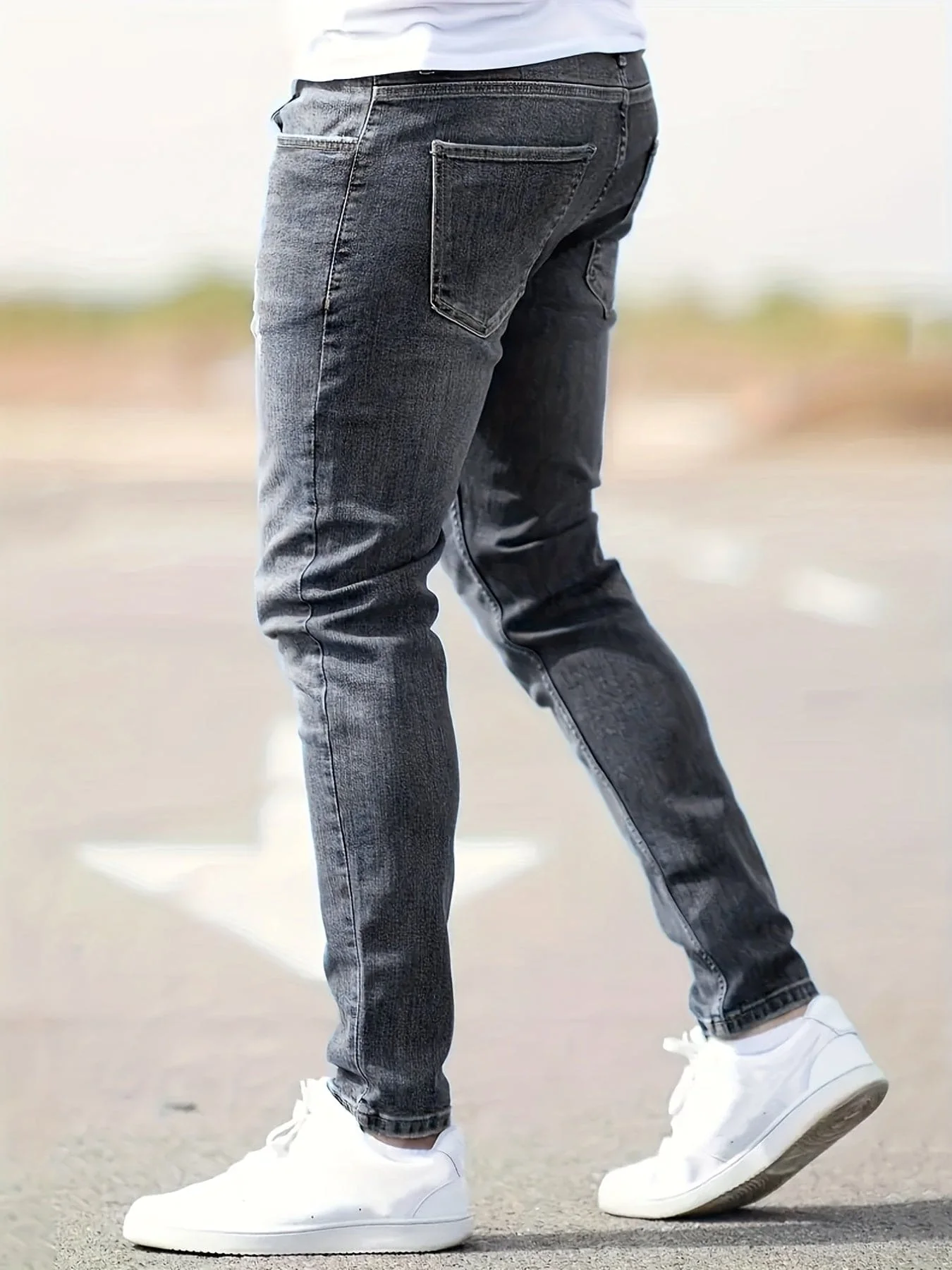Trendy Tailored Fit Jeans - Liam - Image 5