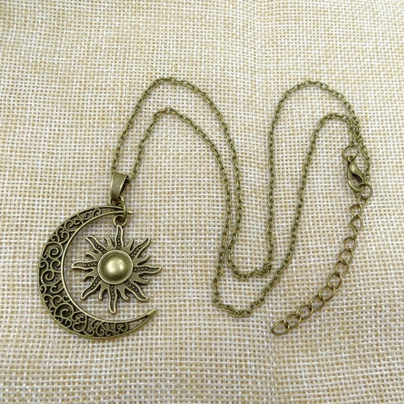 Vintage Sun and Moon Necklace - Image 2