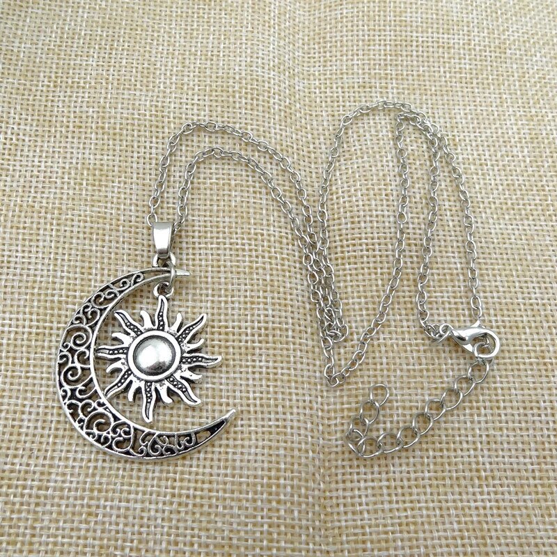 Vintage Sun and Moon Necklace - Image 5