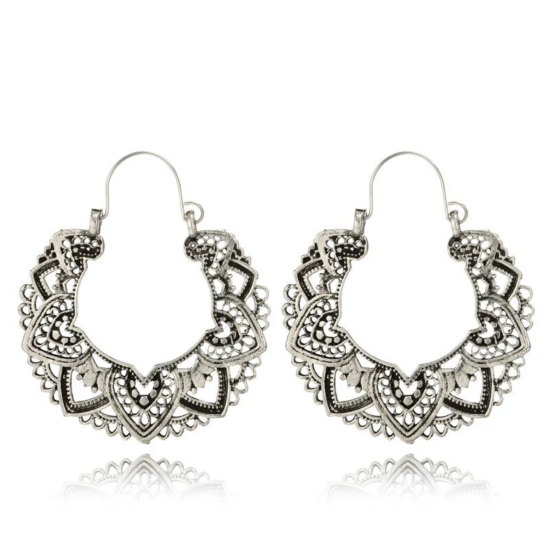Vintage Totem Drop Earrings - Image 2